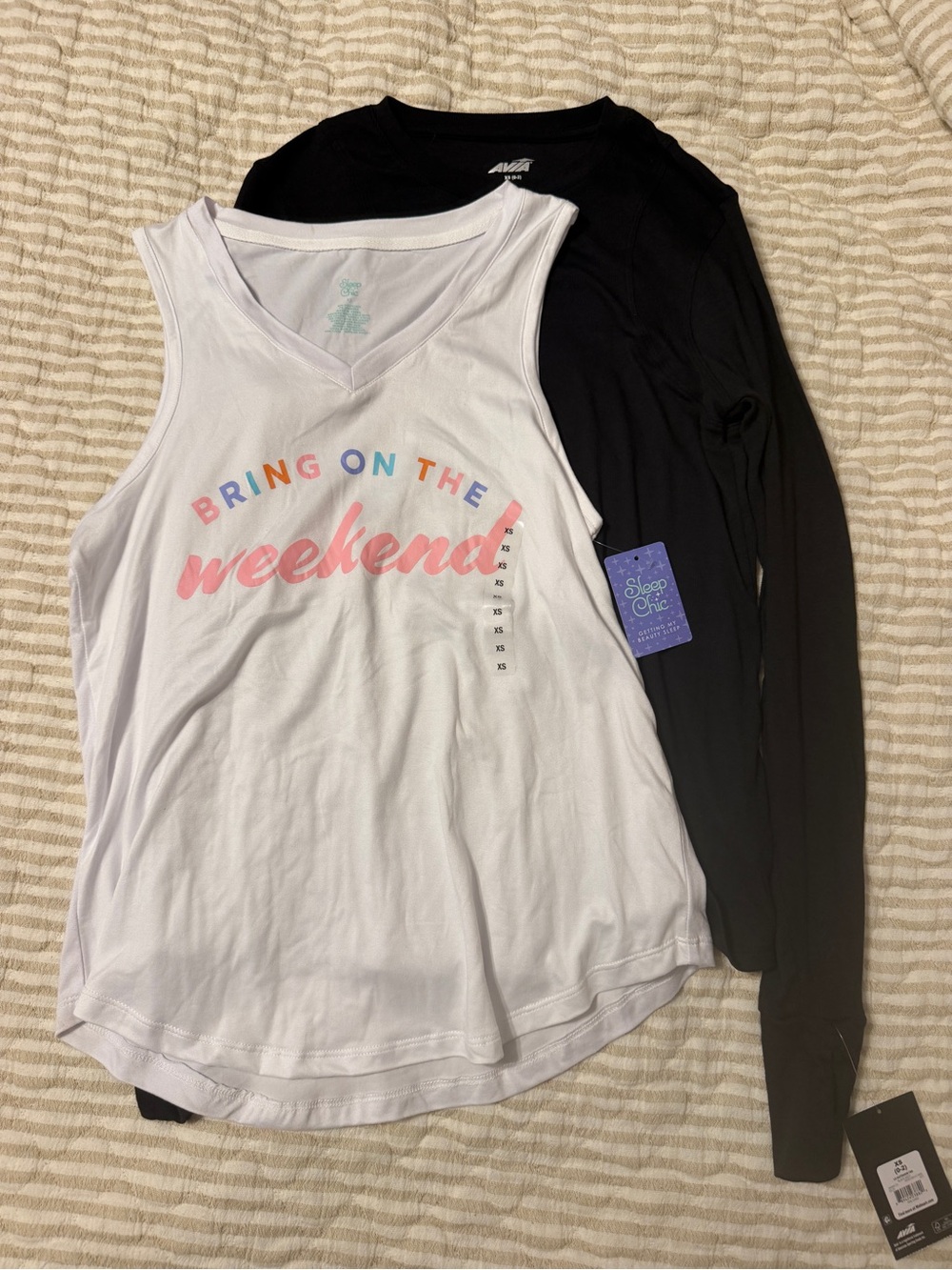 Weekend Graphic V‑Neck Tank Top and Black Long Sleeve Tee - White & Black